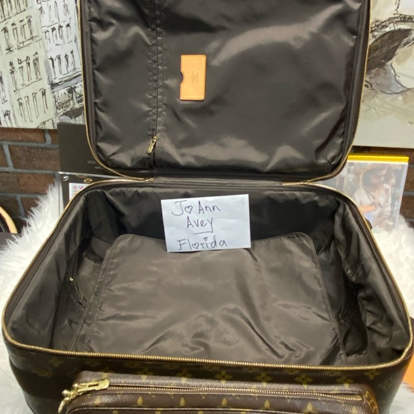 ๐๐๐SOLD๐๐๐
๐คฉLV BOSPHORE 45 ROLLER LUGGAGE MONOGRAM๐คฉ - Picture 10 of 16